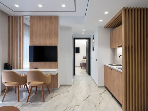 Frame | Private kitchenette | Stovetop, electric kettle, toaster