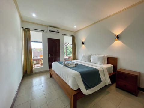 Deluxe Double Room, Balcony | Free WiFi