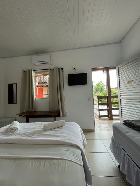 Comfort Room | Free WiFi, bed sheets