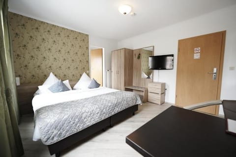 Desk, laptop workspace, free WiFi