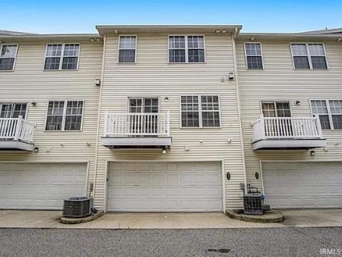 Apartment | 3 bedrooms, Internet