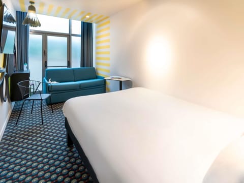 Standard Room, 1 Double Bed with Sofa bed | Blackout drapes, soundproofing, iron/ironing board