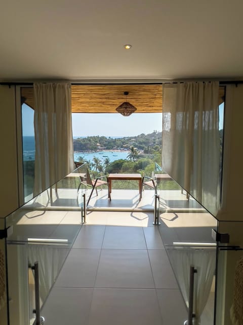 Individually decorated, individually furnished, laptop workspace