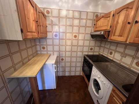 Apartment, Smoking | 1 bedroom