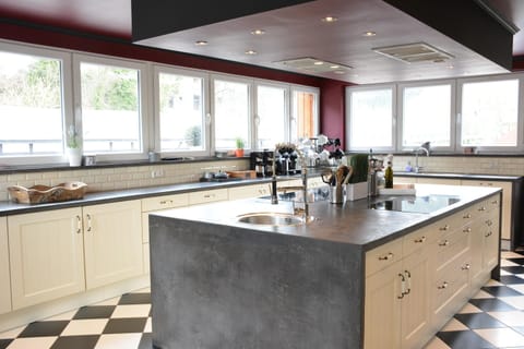 House | Private kitchen