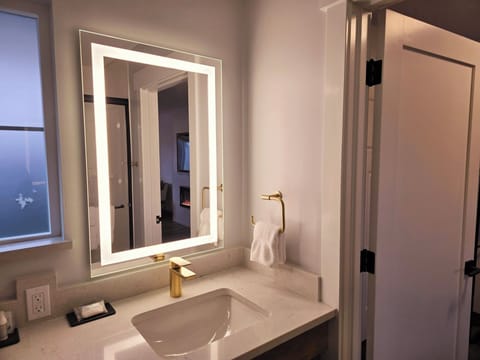 Premium bedding, free WiFi, bed sheets