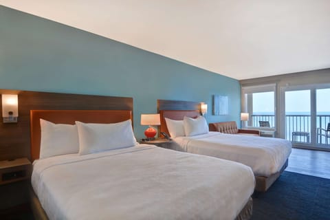 Studio Suite, 2 Queen Beds (Oceanfront view) | Pillowtop beds, individually decorated, individually furnished