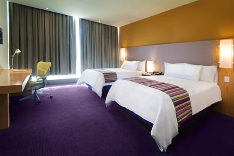 Premium bedding, minibar, in-room safe, free WiFi