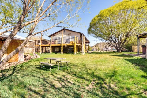 House (5 Bedrooms) | Interior