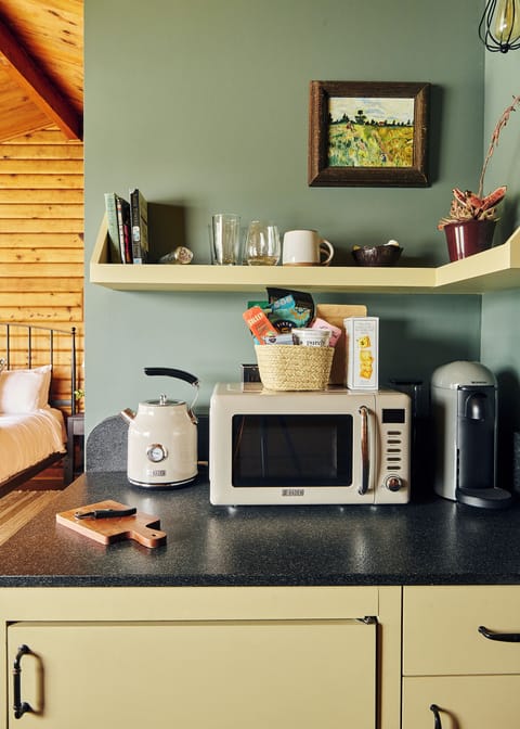 Standard Single Room, Balcony, River View | Blackout drapes, iron/ironing board, free WiFi, bed sheets