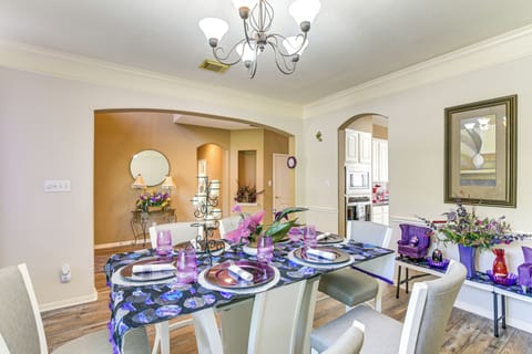 House (4 Bedrooms) | Interior