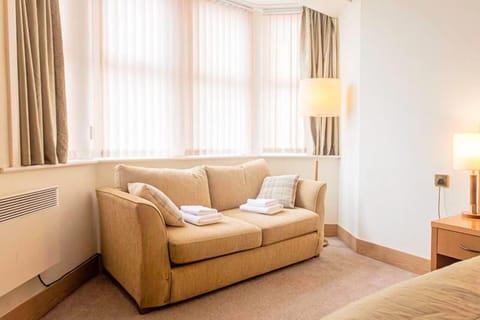 Family Room, Sea View | In-room safe, desk, iron/ironing board, free WiFi