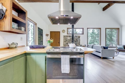 House (1 Bedroom) | Interior