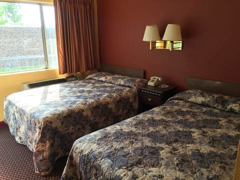 Room, 2 Double Beds | Desk, free WiFi