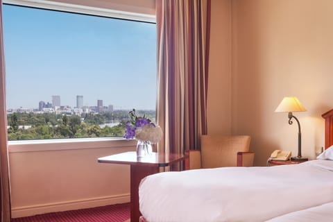 Superior Room, 2 Twin Beds | Egyptian cotton sheets, premium bedding, pillowtop beds, minibar