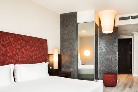 Standard Double Room | Premium bedding, down comforters, minibar, in-room safe