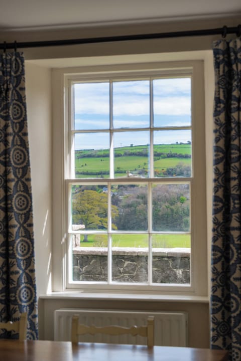 Cottage, 2 Bedrooms | Bed sheets