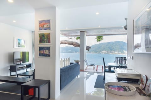 Villa, 2 Bedrooms, Ocean Suite (Second Floor) | In-room safe, desk, iron/ironing board, free WiFi