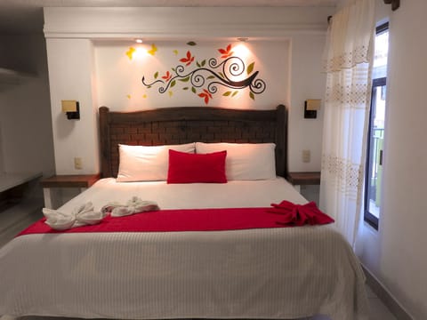 Basic Room, 2 Double Beds | Free WiFi, bed sheets