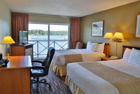 Standard Room, 2 Queen Beds, Ocean View | Hypo-allergenic bedding, minibar, individually decorated