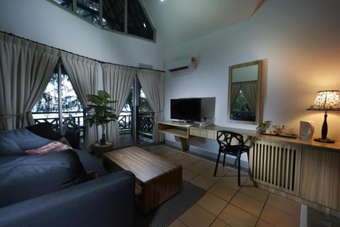 Deluxe Chalet, Beach View, Beachfront | Minibar, in-room safe, desk, free WiFi