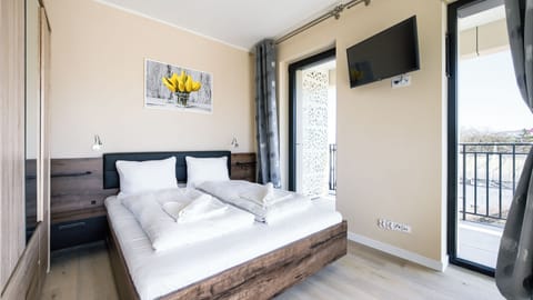 Apartment (216B) | Individually decorated, individually furnished, iron/ironing board