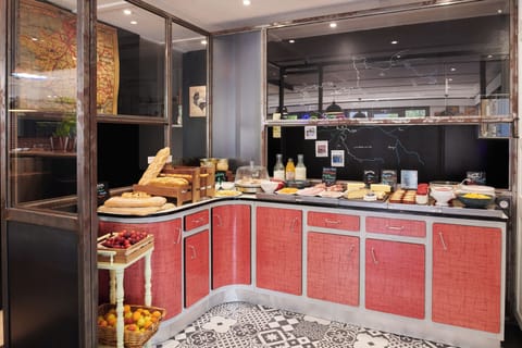 Daily buffet breakfast (EUR 13.90 per person)