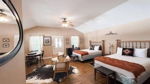 Iron/ironing board, free WiFi