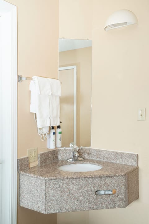 Standard Room, 2 Queen Beds | Bathroom sink