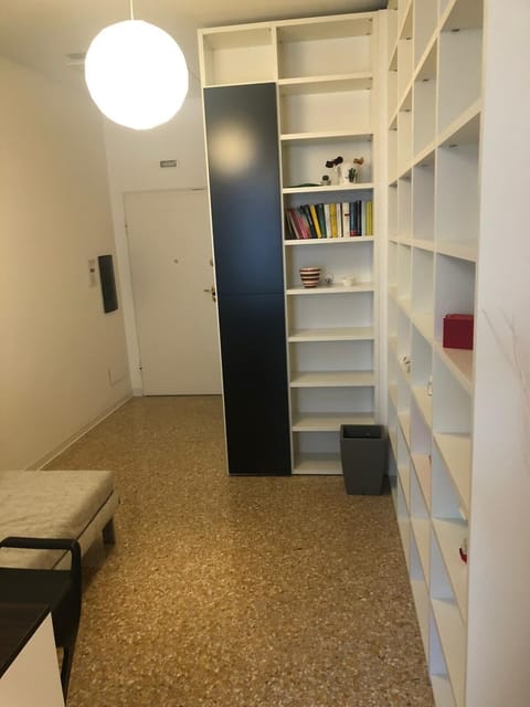 Apartment, Garden View | Living area | Flat-screen TV