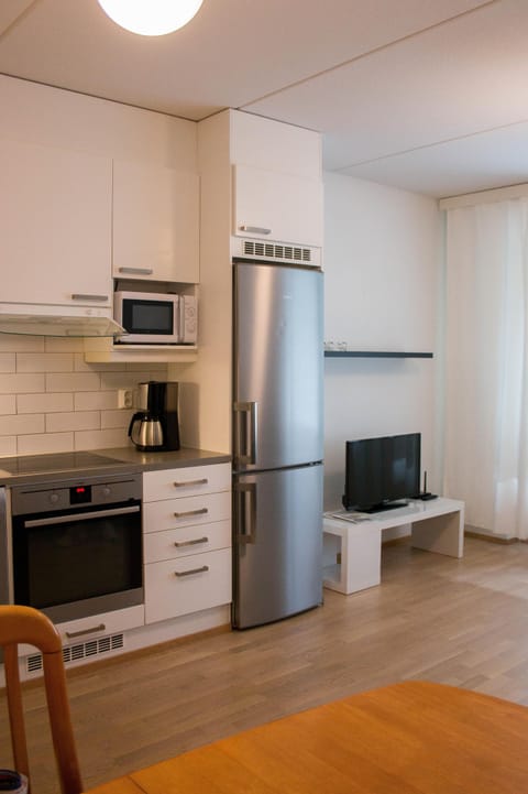 Comfort Apartment, 1 Bedroom, City View | Private kitchen