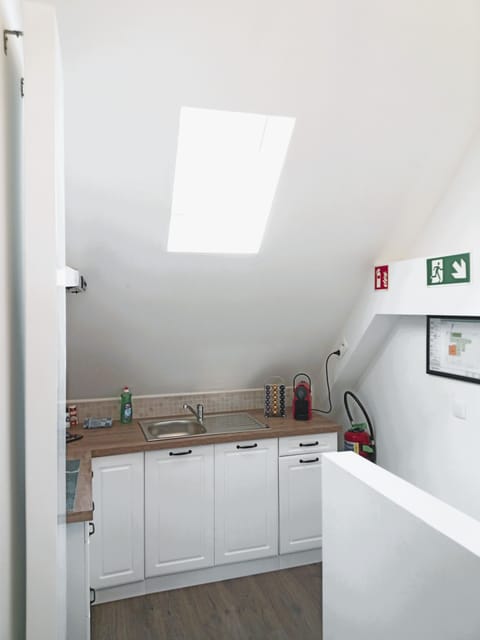 Comfort Apartment | Free WiFi, bed sheets