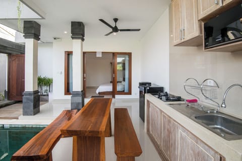 Romantic Villa, 1 Bedroom, Pool View | Private kitchen | Fridge, microwave, stovetop, dishwasher