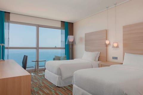 Premium Room, 2 Twin Beds, Non Smoking, Sea View | Premium bedding, down comforters, pillowtop beds, minibar