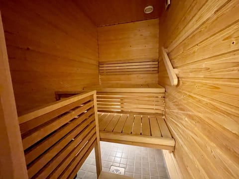 Comfort Studio, City View | Bathroom