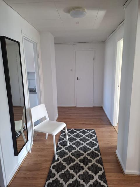 Comfort Apartment, 3 Bedrooms, Courtyard View | 3 bedrooms, iron/ironing board, free WiFi, bed sheets