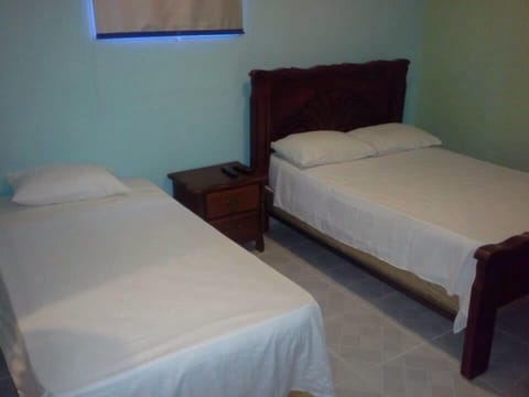 Double Room | In-room safe, desk, free cribs/infant beds, rollaway beds