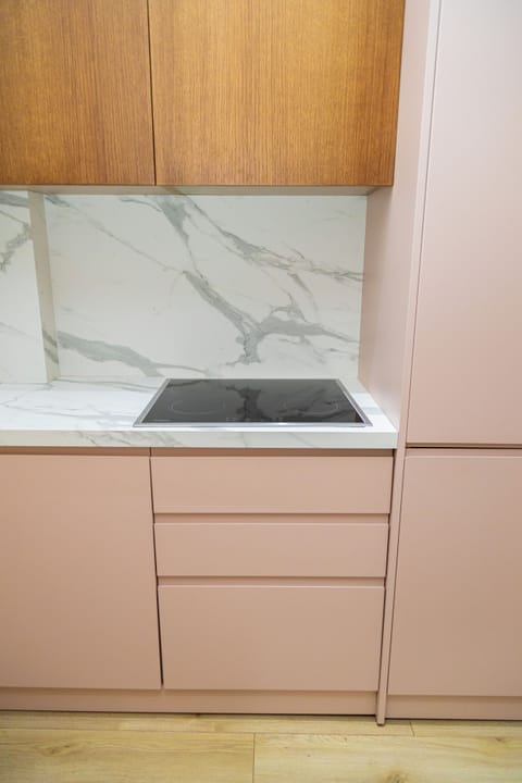 Classic Apartment, Balcony | Private kitchen | Mini-fridge, coffee/tea maker