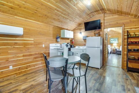 House (1 Bedroom) | Interior