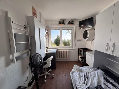 Shared Dormitory, 1 Bedroom, Garden View | 1 bedroom