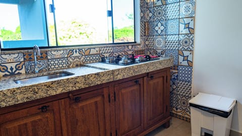 Classic House, Lanai, Courtyard View | Free WiFi