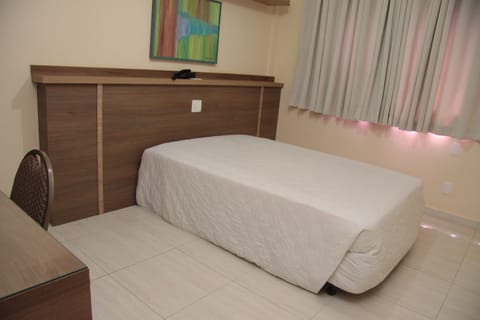 Superior Double Room | Minibar, in-room safe, desk, blackout drapes