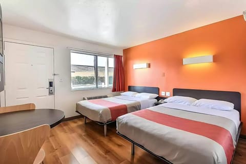 Room, 2 Double Beds, Non Smoking