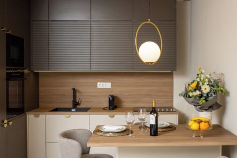 Villa Maja Aurelia in the centre Romantic Studio Apartment | Private kitchen | Full-size fridge, microwave, oven, stovetop