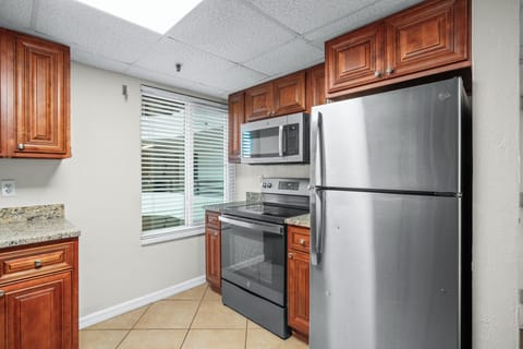 Standard Room, 2 Bedrooms | Private kitchen | Full-size fridge, microwave, stovetop, dishwasher