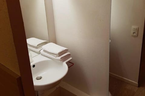 Desk, laptop workspace, blackout drapes, free WiFi