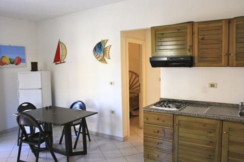 Superior Apartment, 1 Bedroom | Private kitchen | Full-size fridge, stovetop, cookware/dishes/utensils