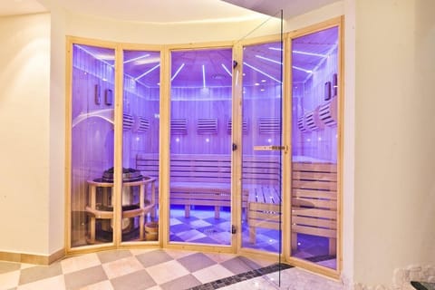 Sauna, spa tub, steam room, body wraps, body scrubs, facials