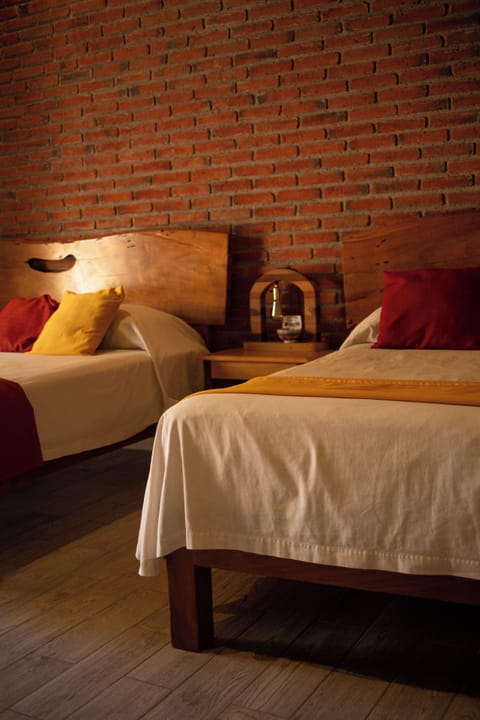 Basic Double Room | Bed sheets