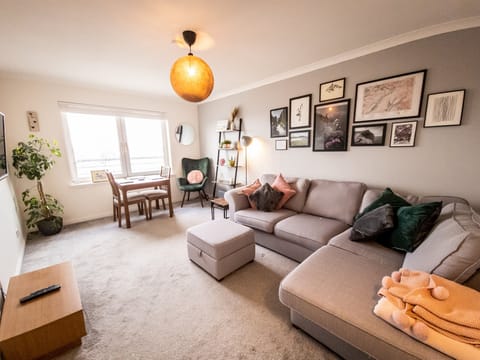 Classic Apartment | Living area | 1-inch TV with digital channels